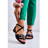 Moteriški zomšiniai sandalai su grandine Laura Messi 2365 juodi | 