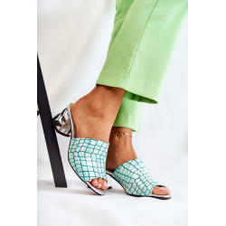 Odinės moteriškos šlepetės, krokodilo raštas ant kulno, smėlio spalvos Perry