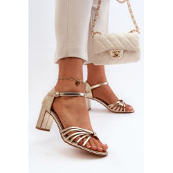 Juodi moteriški sandalai su petnešėlėmis Pyrrette 199373