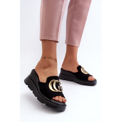 Moteriški Sandalai Iš Eko Zomšos Ant Pakulnės Ir Platformos Su Auksine Dekoracija Vinceza 58295 Fuksija 199508