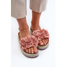 Moteriški basutės su platforma, puoštos Fuchsia Nodina gėlėmis | Šlepetės | jai24.lt