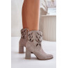 Zomšiniai ažūriniai kulkšnies batai ant kulno smėlio spalvos Lewski 3629 | Auliniai batai moterims | jai24.lt