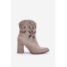 Zomšiniai ažūriniai kulkšnies batai ant kulno smėlio spalvos Lewski 3629 | Auliniai batai moterims | jai24.lt