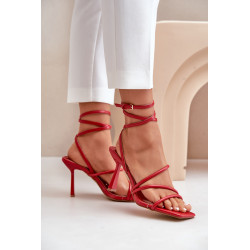 Stilingi Aukštakulniai Su Diržais Raudoni Saredi 200203