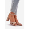 Eko Suede Blokiniai Kulniukai Smėlio Spalvos Saniffia | Sandalai moterims | jai24.lt