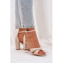 Sandalai Su Bloku Kulnais Iš Eko Oda Bežiniai Lanaria 200395