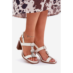 Moteriški Batai Su Kulnu Su Dekoratyvine Juosta Juodi Mirfedi 200509