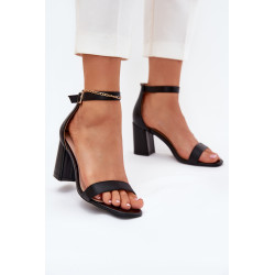 Moteriški Batai Su Kulnu Ir Dirželiu Juodi Fevenne 201159