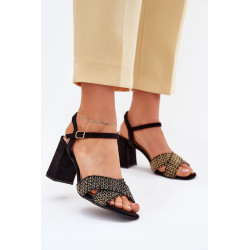 Moteriški juodi aukštakulniai sandalai Almera 201228