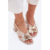 Odinės Moteriškos Šlepetės Ant Kulno Su Gėlėmis Laura Messi 2950 Baltos | Sandalai moterims | jai24.lt