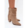Moteriški auliniai batai su kulnu su raukšlėmis izoliuotos smėlio spalvos Amelise | Auliniai batai moterims | jai24.lt