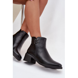 Šiltos moteriškos aulinės su blokiniu kulnu juodos Delmira 201627