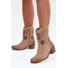 Velveto odos moteriški aulinukai su perforacijomis ant kulno Zazoo 3844 Smėlio | Auliniai batai moterims | jai24.lt