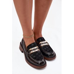 Odinių lakuotų moteriškų mokasinų su atskiru detale D&A MR52-173 Juoda 201740
