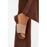 Moteriškos šlepetės su auksiniais segtukais šokoladinės Ferinna | Šlepetės | jai24.lt