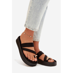 Audinių Moteriški Šlepetės su Juostelėmis ir Auksiniu Detalu Juoda Farielle 202224